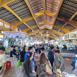 Ben Tranh Market