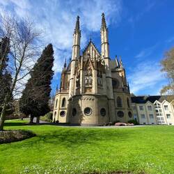 Kirche St. Appollinaris