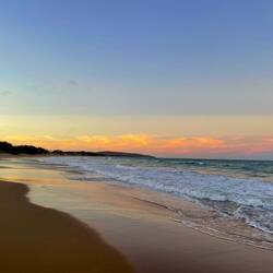 Agnes Water Beach bei Sonnenuntergang 🌅
