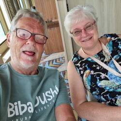 Straining for the shutter. No selfie stick.