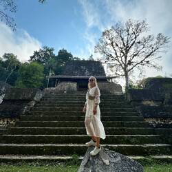 Die Ruinen erklimmen