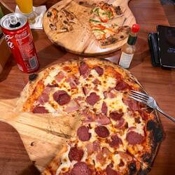 zwischendrin mal ne Pizza tut auch mal gut