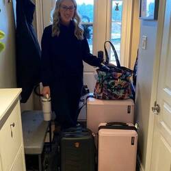 I try to be a light packer... but I'm just not 🤷‍♀️