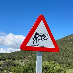 Es gab auf dem Radweg immer wieder Kuhlen