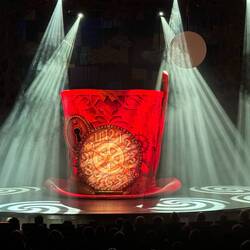 Splendid theatre show on board with Elana