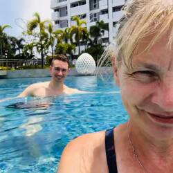 das erste Mal im Pool 🏊🏼‍♀️ gewesen