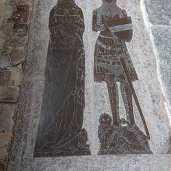 Brass monument to Sir John de Creke and his wife, Alyne (Anne) Clopton