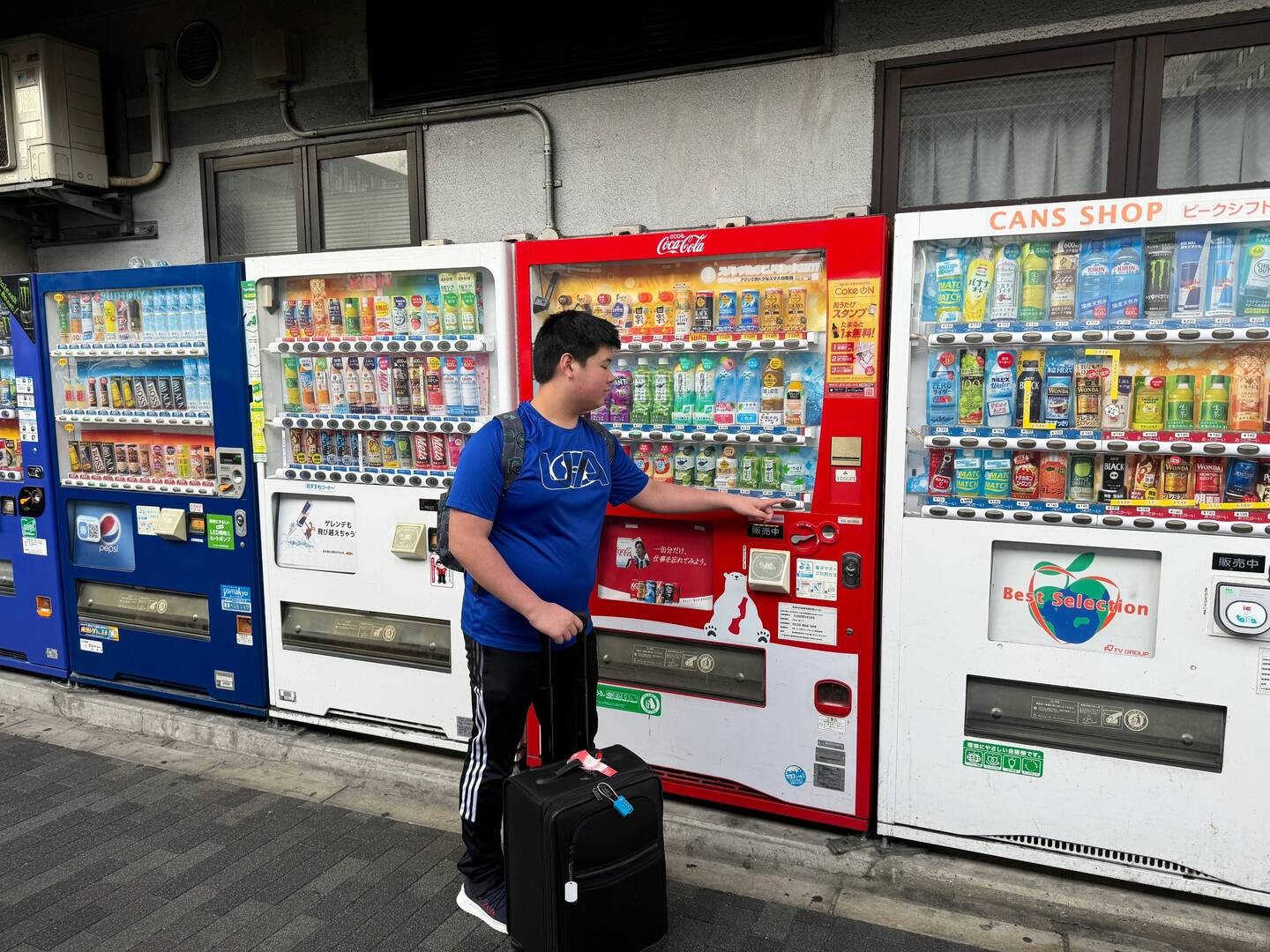 Drink vending machine everywhere