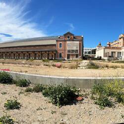 Cádiz wird umgebaut zu einer Gastrohalle am Hafen