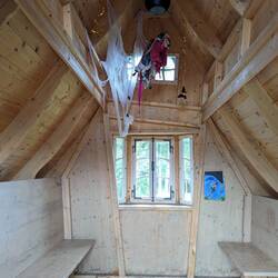 Aber nett eingerichtet haben sie es sich.