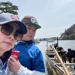 Saying goodbye to our boat