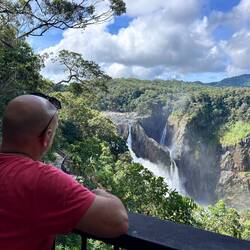 Erster Blick auf die Barron Falls