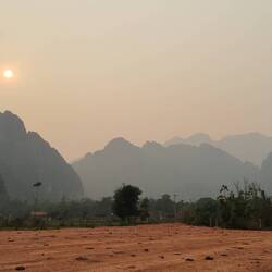 Die Rauchschwaden in der Luft ermöglichten uns dramatische Landschaftsaufnahmen :)