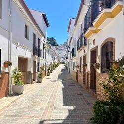 ..sämtliche Krämer von 14.00-17.00 Uhr geschlossen haben - dann also doch stattdessen..