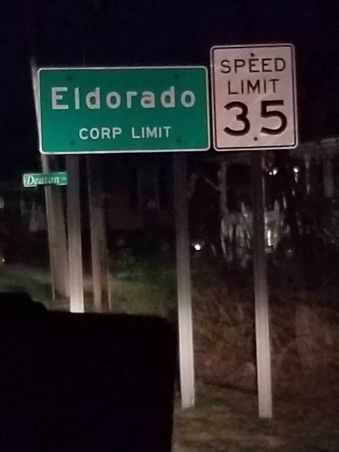 Here's the place. Arriving at night to stay off the radar of local treasure rivals..