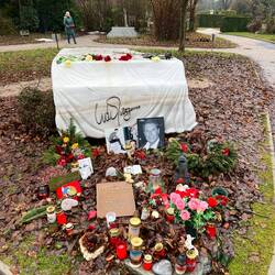 Zentralfriedhof Wien, Udo Jürgens😍