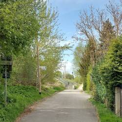 ...Mittwoch,10. April, um 12 Uhr fahren wir los...