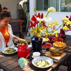 So viel Essen - Magen knurrt