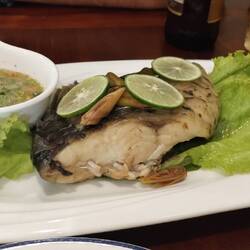 Laos ist ein richtiges Fisch-Ess-Land, ob gedämpft wie hier