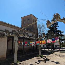 Here be a yarn enthusiast