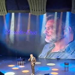 Thaetershow während des Auslaufens