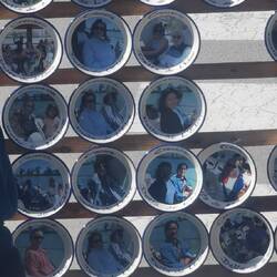 Wer möchte nicht eine Schale mit seinem eigenen Gesicht darauf 😂?