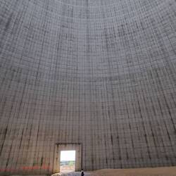 Ob wir hier mit des Transportern wohl auch rein kommen?