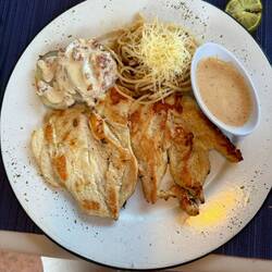 Gegrilltes Hähnchen 😋😋