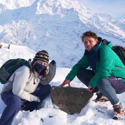 Socken an der Hand, glück im Herzen
