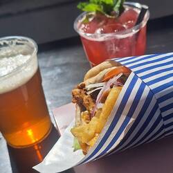Gyros mit einem feien New Yorker Lager