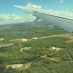 Landing at HNL.