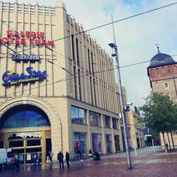 Chemnitz Innenstadt. Kontraste wohin man schaut