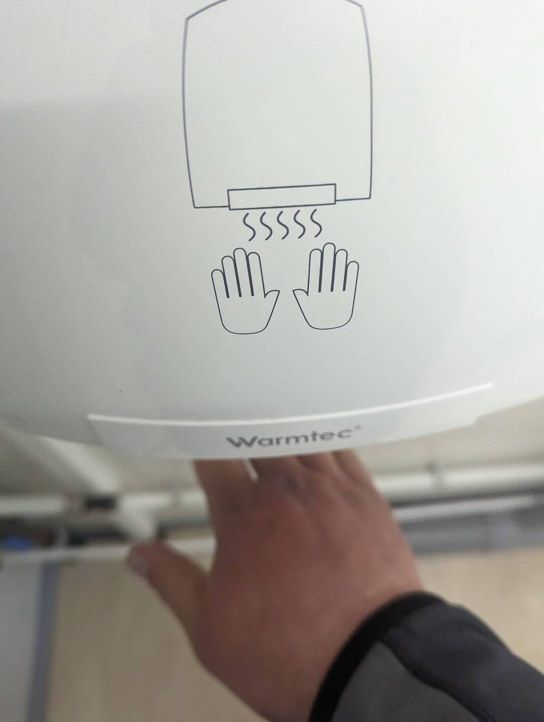 Nach so einer Nacht lernt aman die Handföhne zu schätzen.