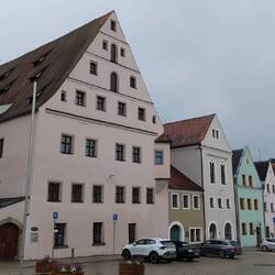 Auch Neustadt hat ein Storchennest....