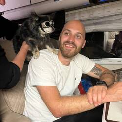 Schönen Abend mit Lana und Oliver verbracht. Die sind noch länger auf Reisen.