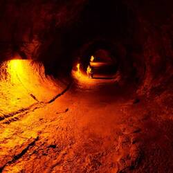 Interessant was flüssige Lava erschaffen kann.