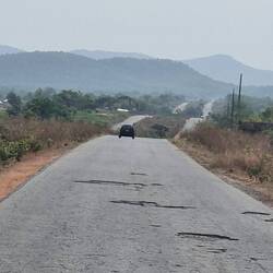 Zwei Spuren, du kannst dir aussuchen ob links oder rechts