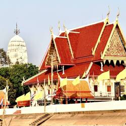Wat Phutthai Sawan