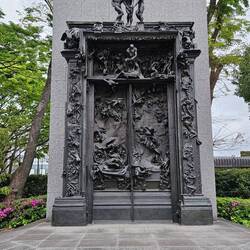 Porte de l'enfer de Rodin