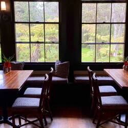 Frühstück in unserer Lodge