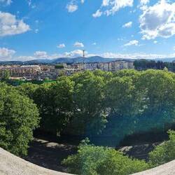 Vue panoramique depuis le toit de l'auberge de jeunesse
