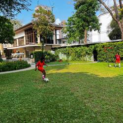 ... es existieren so unterschiedliche Lebensorte gleichzeitig nebeneinander.