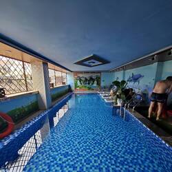 La piscine de l'hôtel, tellement kitsch 😍