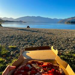 Pizza am Lake Wānaka 🍕