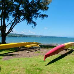 Das typische Auslegerkanu der Polynesier...machte den Einbaum kippstabil