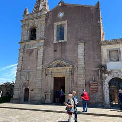 das Portal der Triade