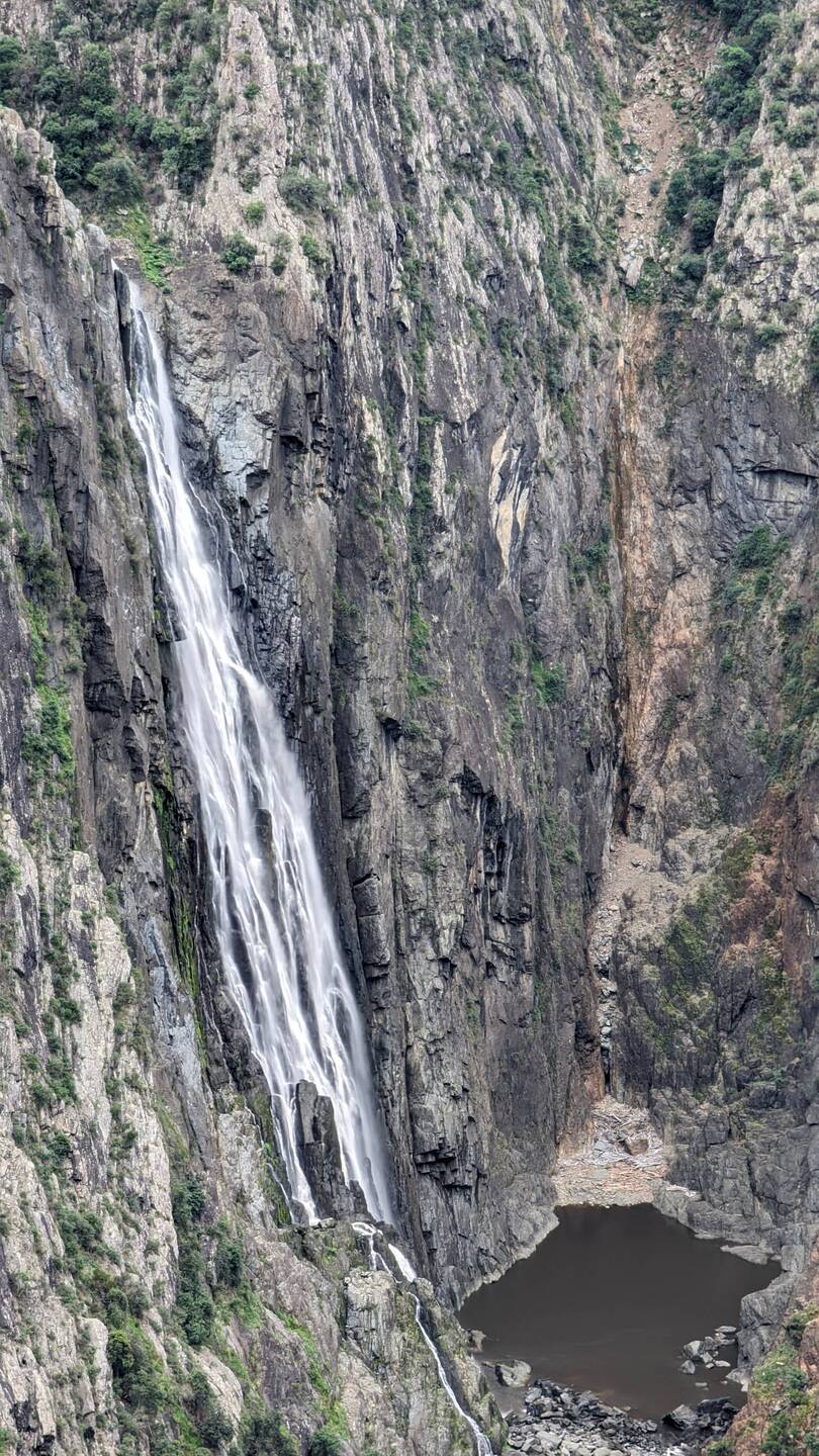 Wollomombi Falls