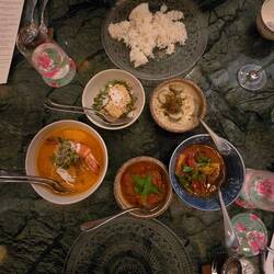 Yeye's Curry with Crab, Babi Assam, Ikan Kukus Nyonya, Udang Nanas