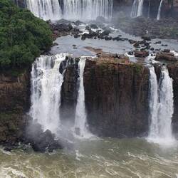 ...über Wasserfall :)