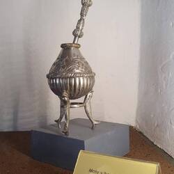 In einem Kulturzentrum finden wir ein 200 Jahre altes Mate Service 🤩